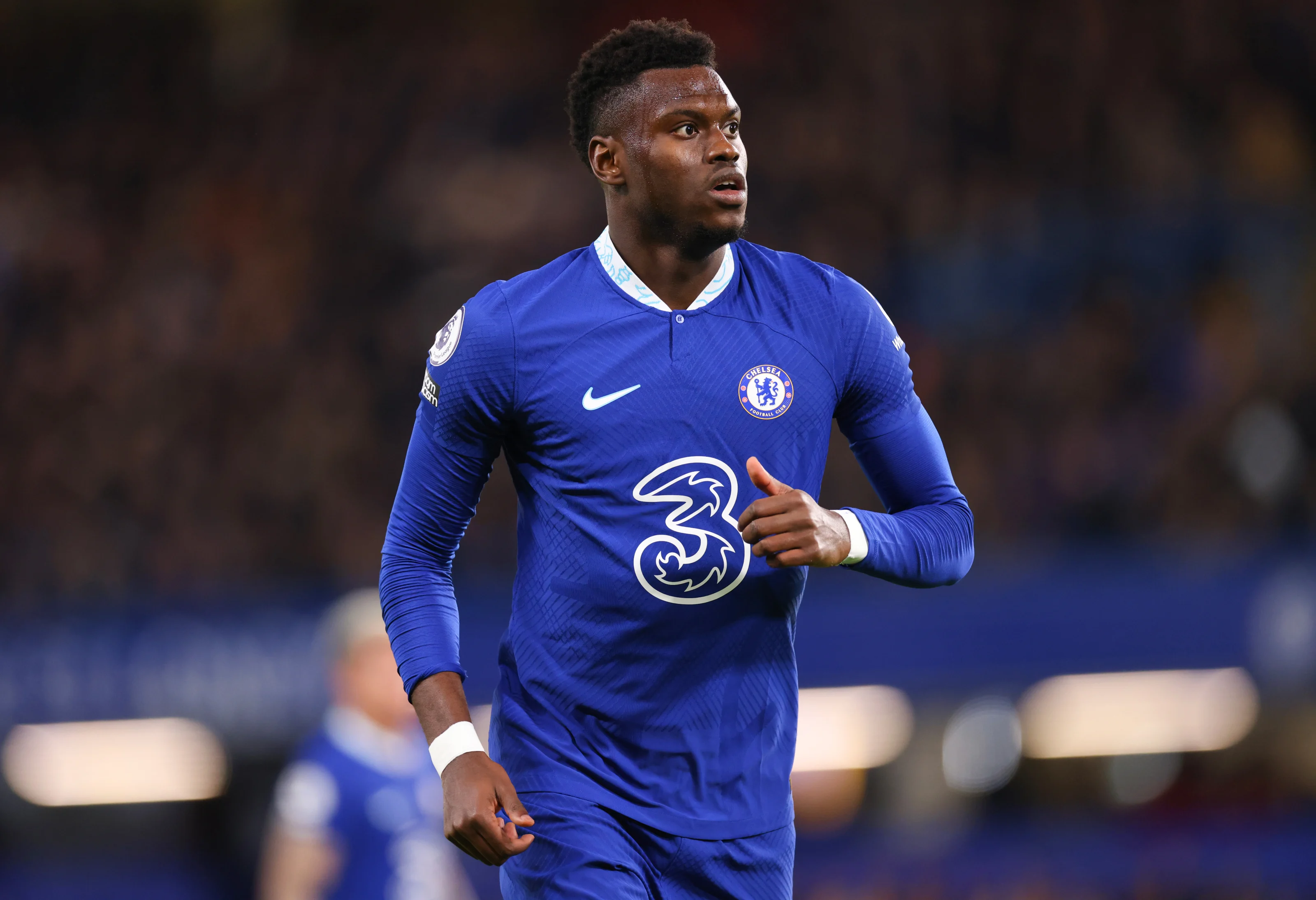 When can Chelsea expect Benoit Badiashile's return?